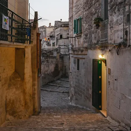 Casa Di Carmezia Feriehus Matera